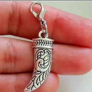 Clip On fang charms silver horn bracelet charms dreadlock beads